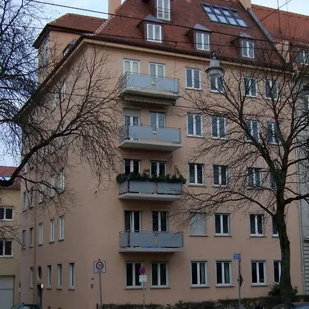 Conny Apartment *